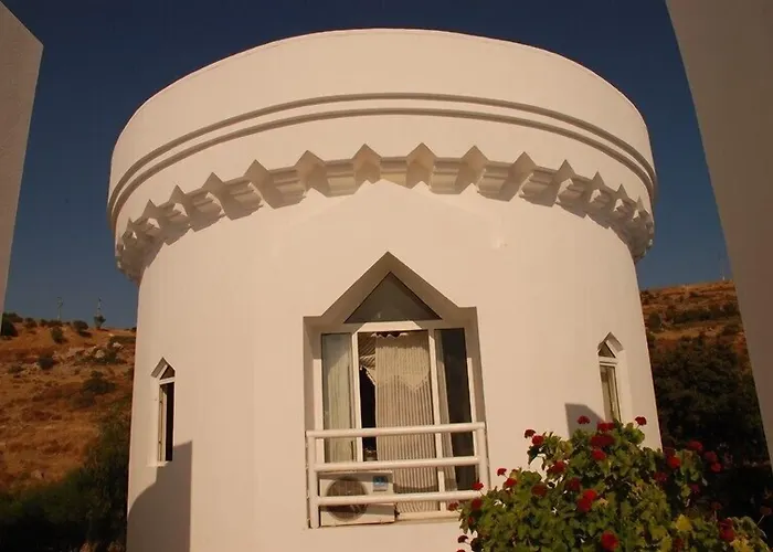 Hotel Tenda 3*
